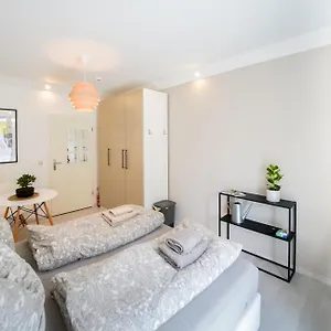 https://stilvolles-appartement-im-lssigsten-viertel.getmunichhotels.com